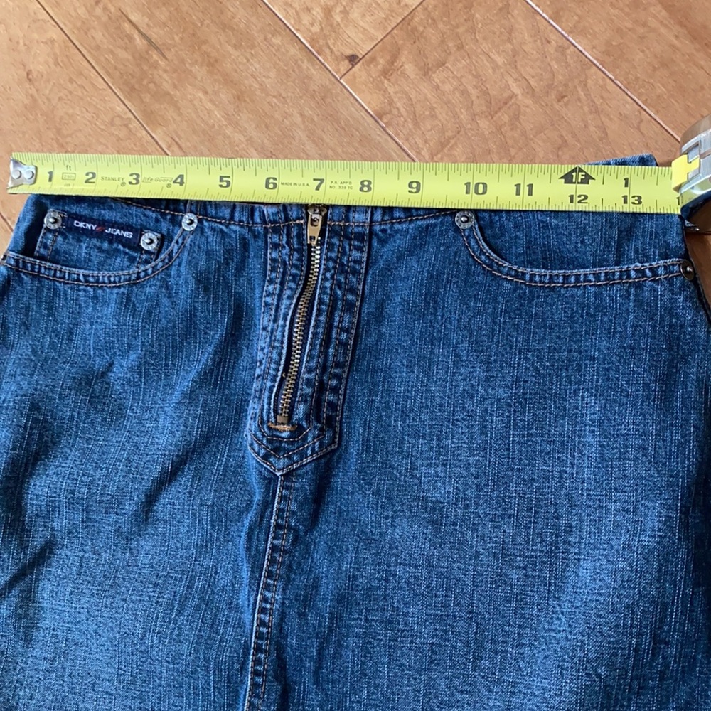 DKNY Women's Denim Skirt  Sz 4 - Picture 8 of 10